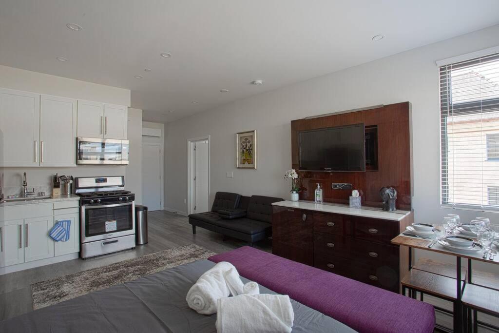 2 Bedroom, 2 Bathroom Detached Apt Max 7 Sleepers San Diego Exteriér fotografie